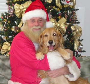Sienna loved Santa and looked forward to her annual Christmas photo. 